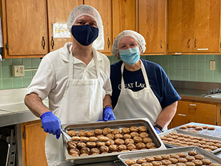 volunteer baker